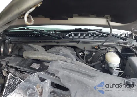 2005 Chevrolet Silverado 1500 Ls z USA, uszkodzony, nr VIN 2GCEK13T151120848